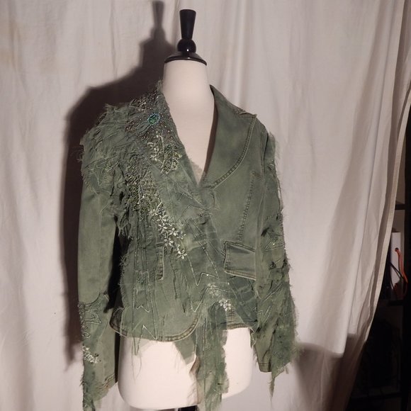 jacket - Picture 1 of 3